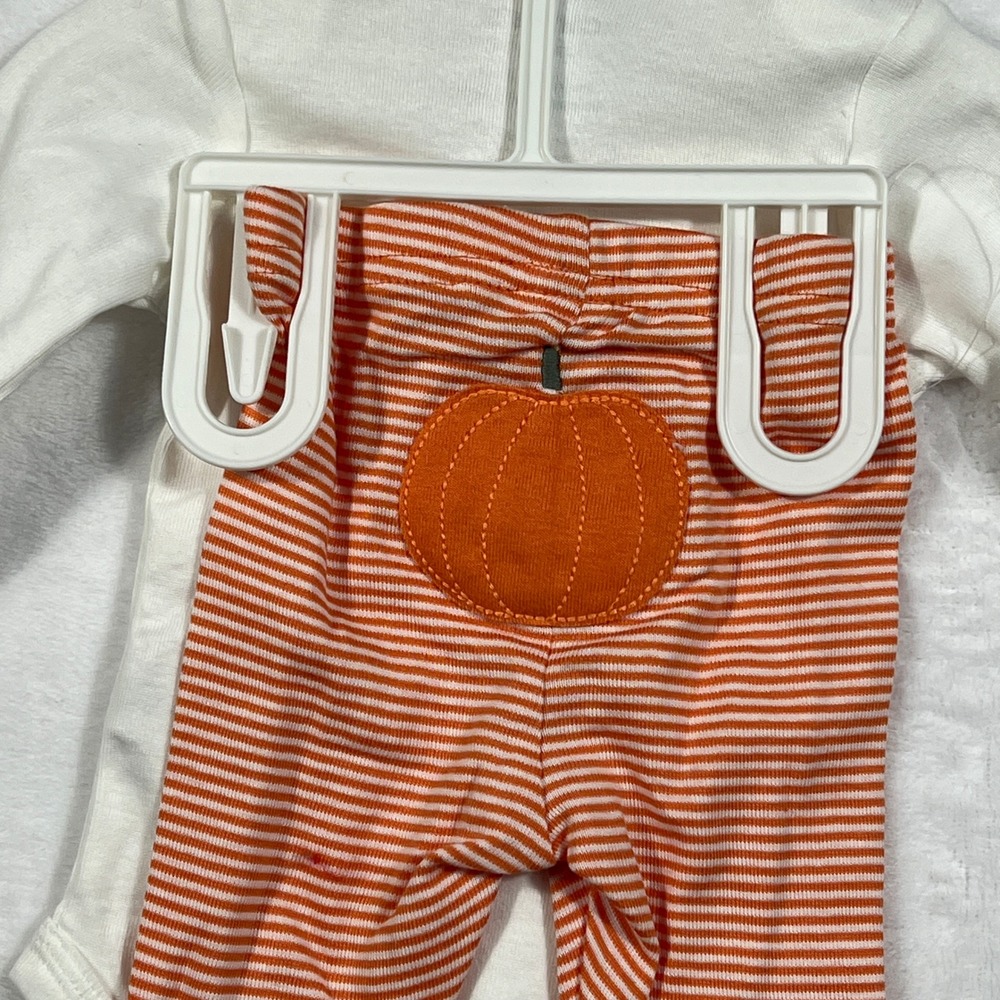 Carters Just One You Newborn Pumpkin Bodysuit and Pants Set 1T195310 White - Picture 6 of 7